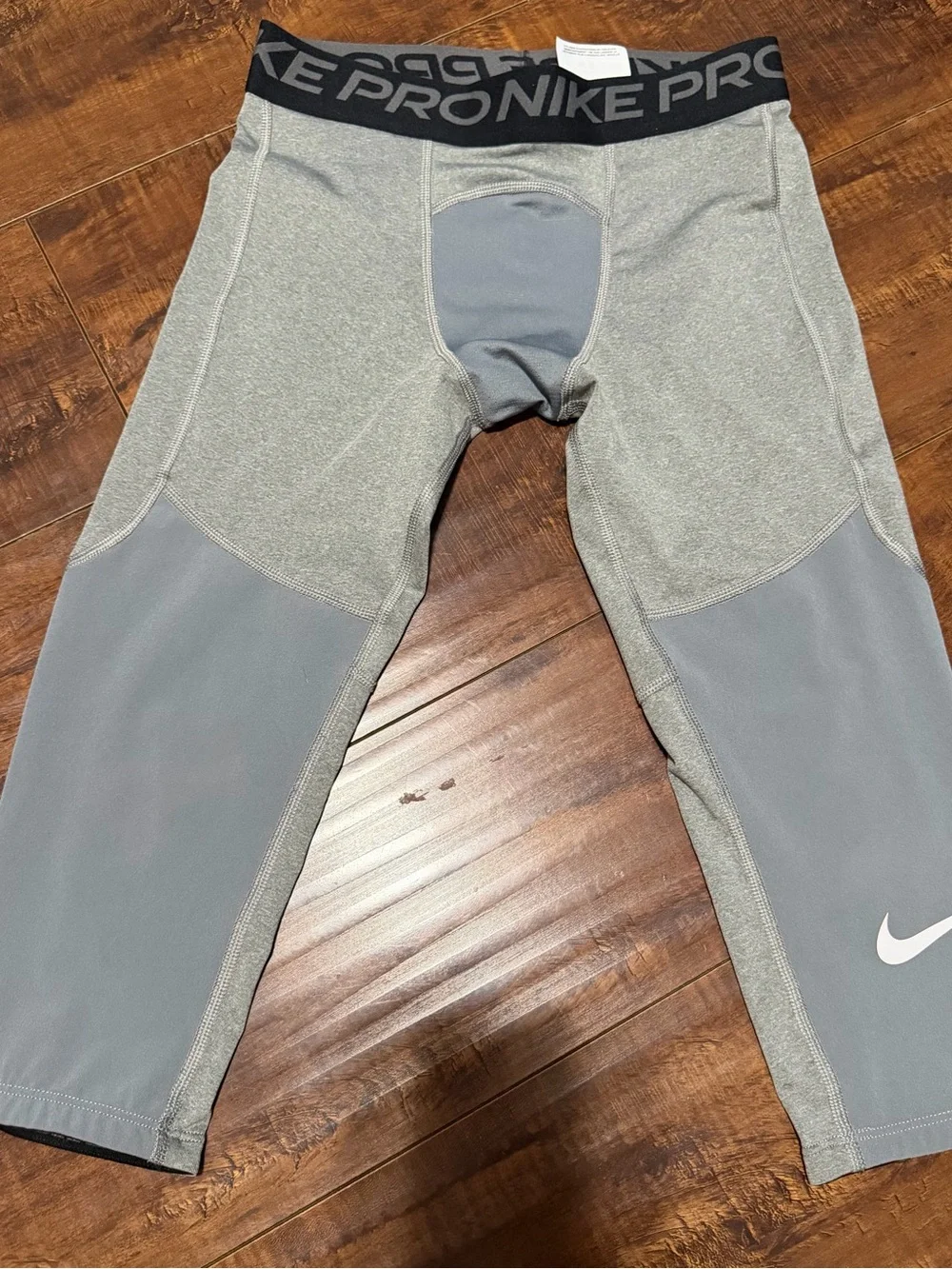 Nike Pro Dri-FIT Gray Compression 3/4 Tights with Black Waistband